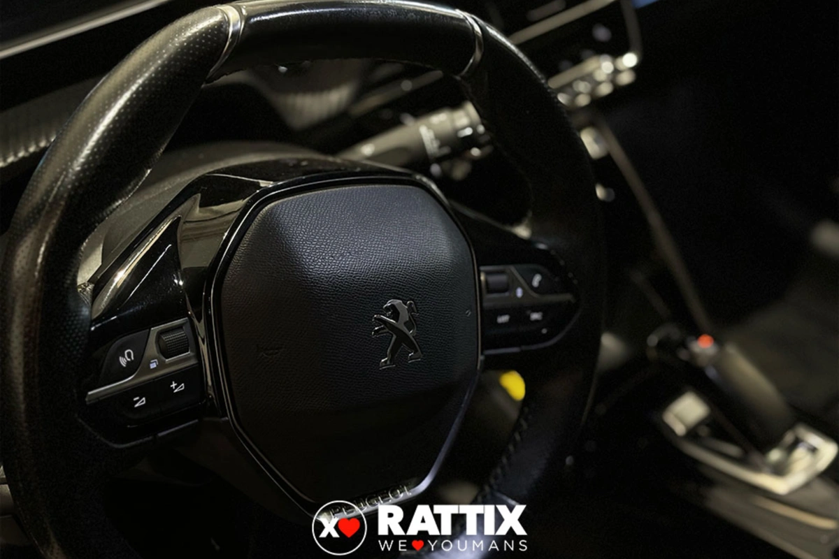 PEUGEOT 208 e-208 GT 100kW my20 e-208 GT 100kW my20